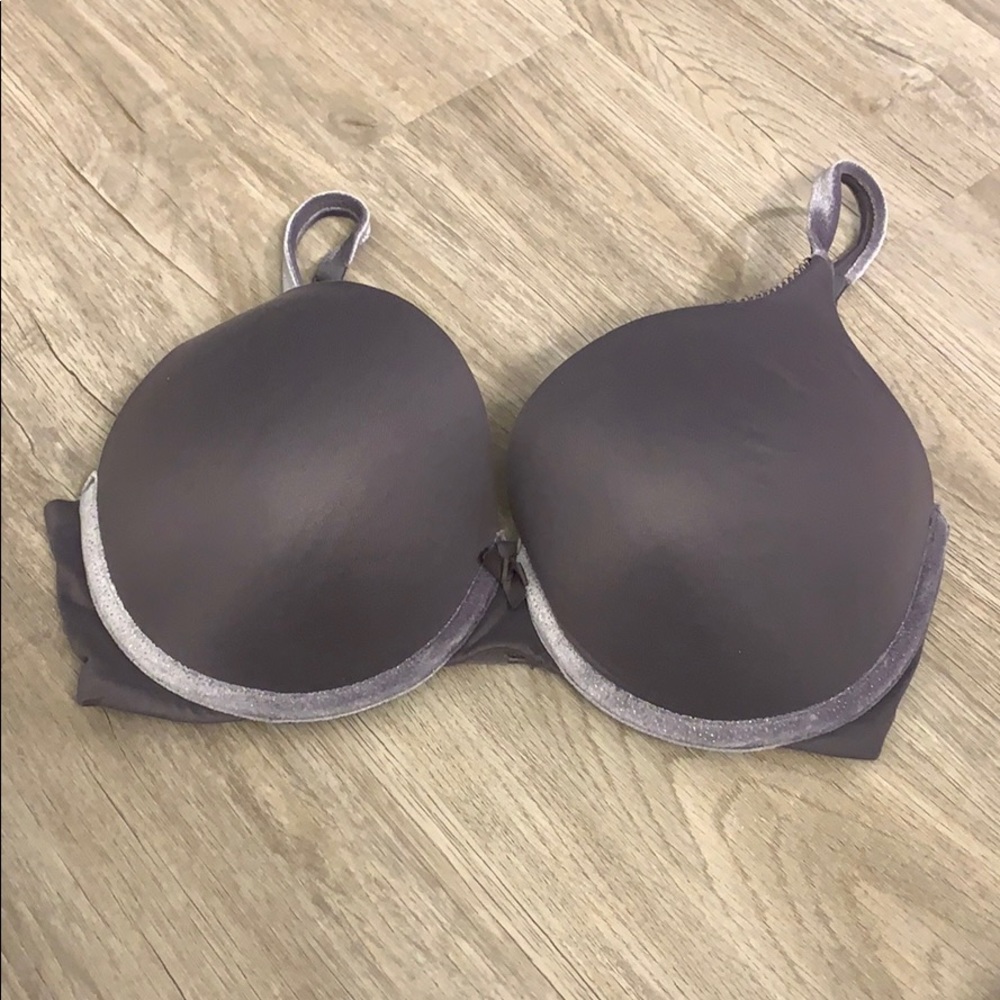 Victoria’s Secret Body by Victoria Bra